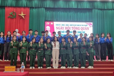 ĐVTN TRƯỜNG THPT C THANH LIÊM ĐÓNG GÓP TIẾT MỤC VĂN NGHỆ TẠI NGÀY HỘI TÒNG QUÂN XÃ TÂN THANH