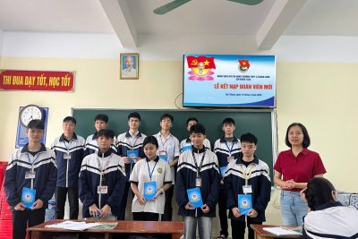 VINH DỰ VÀ TỰ HÀO KHI TRỞ THÀNH NGƯỜI ĐOÀN VIÊN ĐOÀN TNCS HỒ CHÍ MINH